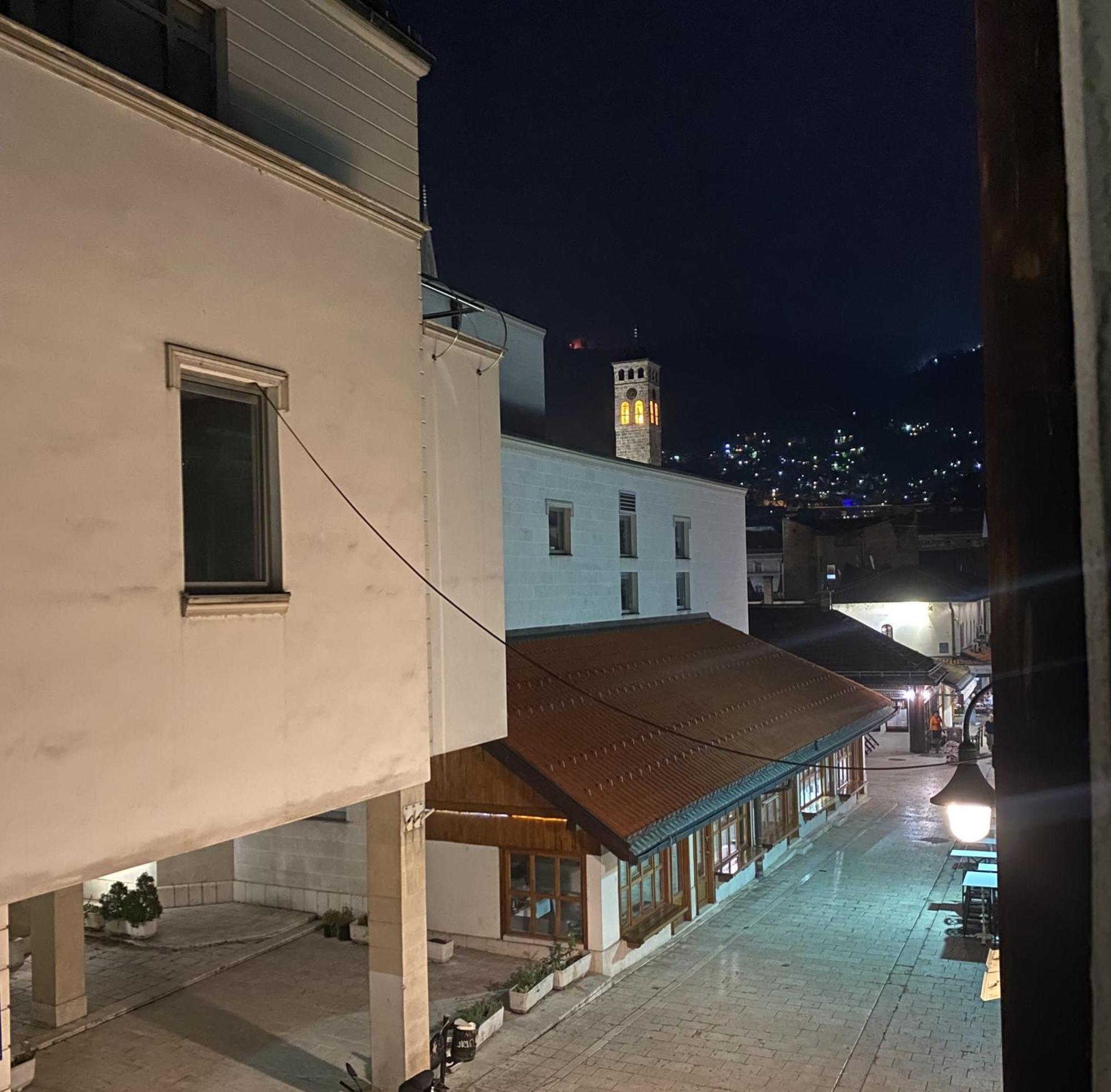 Sarajevo Luxury Apartment - 50 M From Old Sarajevo Clock Tower Esterno foto